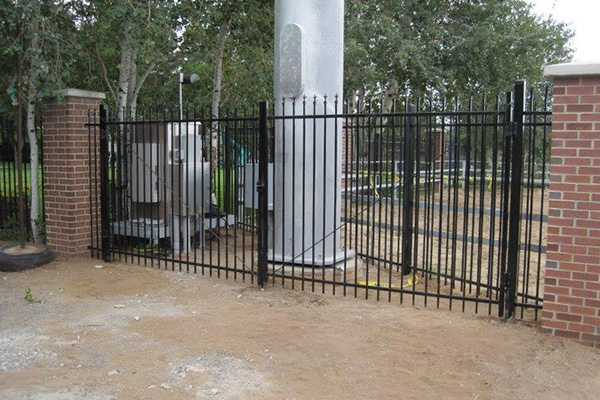 Puerta de entrada principal de metal abatible de seguridad para jardín, lujosa, moderna, resistente y duradera